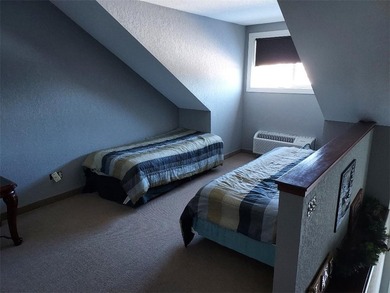 Have it all at Tagalong! This beautifully remodeled condo - photo 10