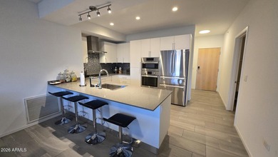 Impressive larger 2 bedroom 2 bath model with large great room - photo 3