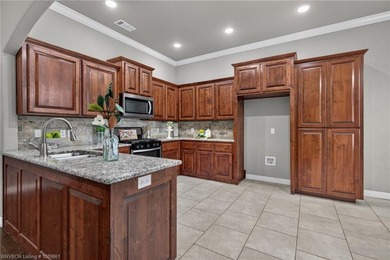 Welcome to your beautiful home in the desirable Cove at Ashebury - photo 13