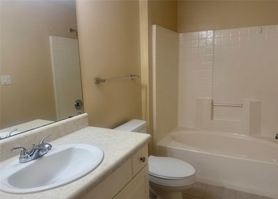 PRICED WELL UNDER APPRAISED VALUE! This three bedroom, two bath - photo 6