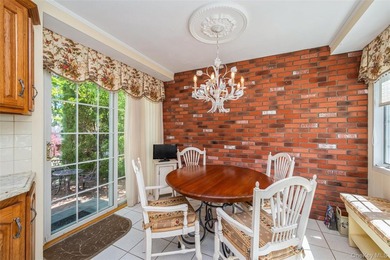 Welcome to this meticulously maintained 3 Bedroom 1.5 bath home - photo 5