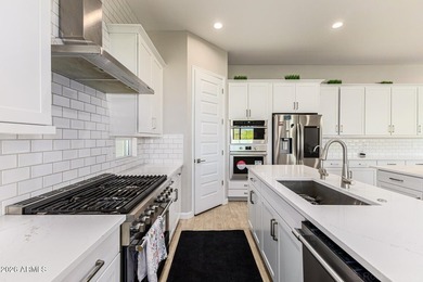 Stunning 2024-built luxury home in the gated community of Talinn - photo 8
