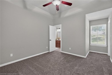 Welcome to your beautiful home in the desirable Cove at Ashebury - photo 29
