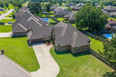 Welcome to your beautiful home in the desirable Cove at Ashebury - photo 36