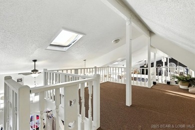 Discover the potential of this exceptional commercial property - photo 38