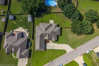Welcome to your beautiful home in the desirable Cove at Ashebury - photo 49