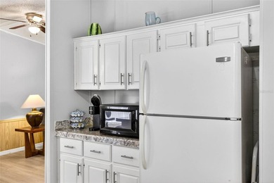 Tucked away in the heart of Florida's Nature Coast, this - photo 20