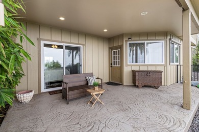 Perched at a comfortable elevation overlooking panoramic ocean - photo 23