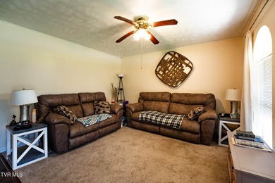 **BRICK HOME ON 10+ ACRES MINUTES FROM PUBLIC LAKE ACCESS** This - photo 3
