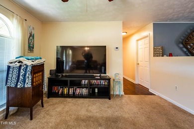 **BRICK HOME ON 10+ ACRES MINUTES FROM PUBLIC LAKE ACCESS** This - photo 5
