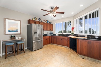 Perched at a comfortable elevation overlooking panoramic ocean - photo 26