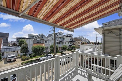 CUSTOM LEEDS-BUILT HOME JUST TWO BLOCKS TO THE BEACH! Built in - photo 28