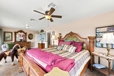 An extraordinary waterfront estate where timeless craftsmanship - photo 30