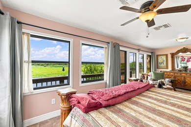 An extraordinary waterfront estate where timeless craftsmanship - photo 31