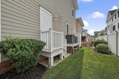 CUSTOM LEEDS-BUILT HOME JUST TWO BLOCKS TO THE BEACH! Built in - photo 40