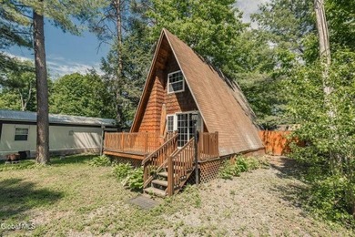 - Located in the Sacandaga Heights Beach Assoc and less than 1/2 - photo 5
