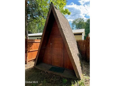 - Located in the Sacandaga Heights Beach Assoc and less than 1/2 - photo 7