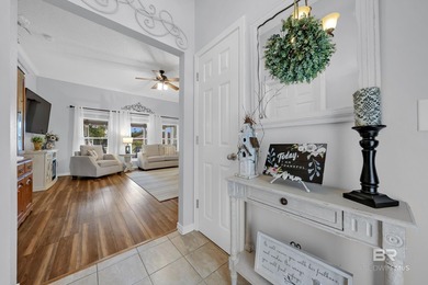 Welcome to your immaculate, turn-key oasis perfectly situated in - photo 3