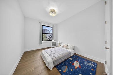 Beautiful 3-bedroom pre-war condominium available on historic - photo 15
