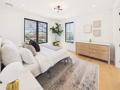 Stunning Coastal Living Steps from the Ocean. *Beachside - photo 25