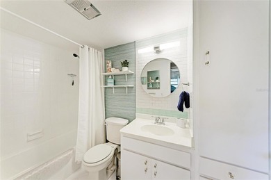 Enjoy affordable Florida living in this well-maintained - photo 29