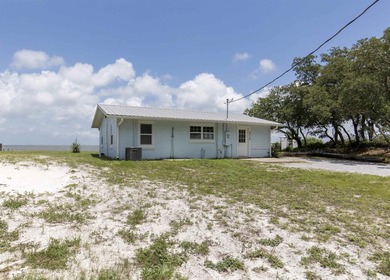 Rare opportunity for 100 ft directly on Mobile Bay - includes a - photo 3