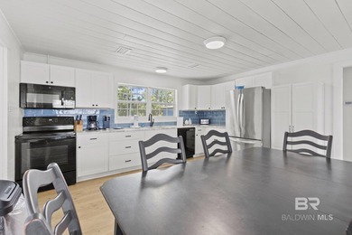 Rare opportunity for 100 ft directly on Mobile Bay - includes a - photo 7