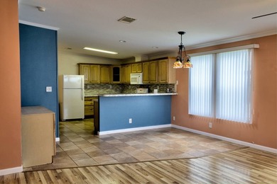 1 YEAR FREE RENT!! Welcome home to this beautifully maintained - photo 8