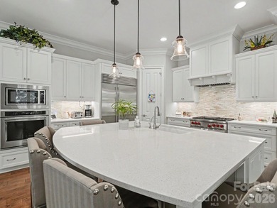 A first offering of this custom-built Simonini home in The - photo 11