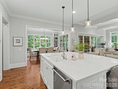 A first offering of this custom-built Simonini home in The - photo 13