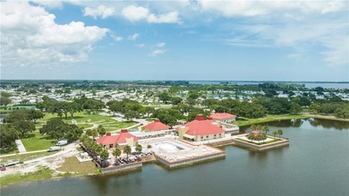 Skip the fixer-upper gamble: this Barefoot Bay home was - photo 4