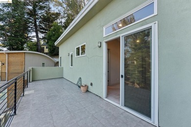 Contractor Special/ Fixer! Incredible Opportunity in the - photo 27