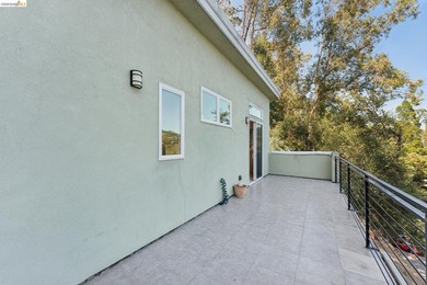 Contractor Special/ Fixer! Incredible Opportunity in the - photo 28