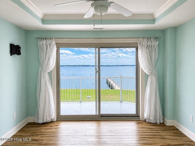Wide, sweeping soundfront views steal the show in this 3 bedroom - photo 31