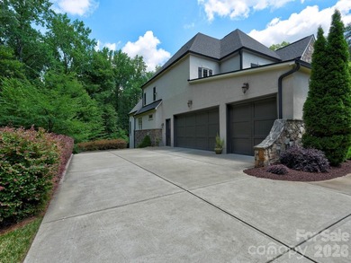 A first offering of this custom-built Simonini home in The - photo 45