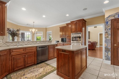 Rare French Country gated estate on 12acres features plantation - photo 16