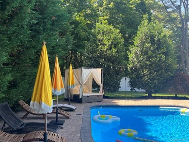 Surprisingly Spacious and Expanded Ranch in Sayville - Updated - photo 29