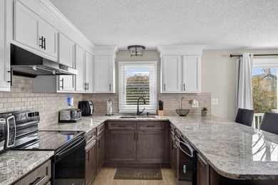 Major price improvement! Seller is under contract on their next - photo 2