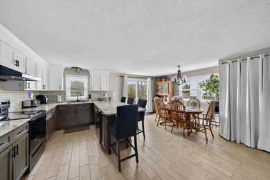Major price improvement! Seller is under contract on their next - photo 5