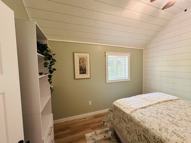 The wonderful little home has everything you want. This newly - photo 9