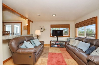 Phenomenal lake property with 180 degrees of water frontage and - photo 10