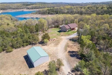 Lake Home For Sale in Oakland, Arkansas