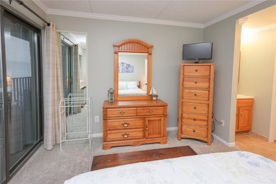 Enjoy lake living with no maintenance and low taxes. Updated 2 - photo 14