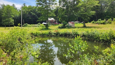 Privacy and seclusion await! This 2-bedroom, 1.5-bath home is - photo 4