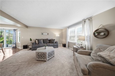 Welcome home to this beautifully maintained 2-bedroom, 1.5-bath - photo 6