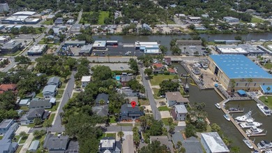 This updated and fully furnished Daytona Beach duplex offers a - photo 33