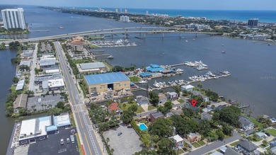 This updated and fully furnished Daytona Beach duplex offers a - photo 38
