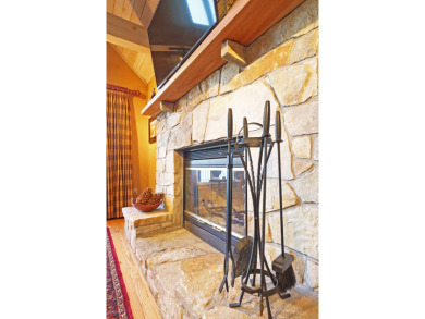 Custom Contempary Cedar Lakefront Home - photo 7