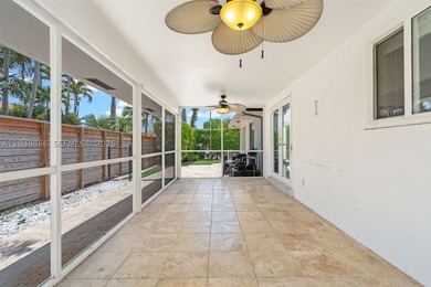 Ideally located in desirable East Hollywood, just minutes from - photo 44