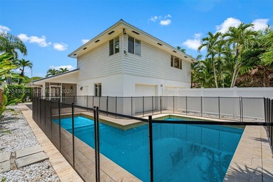 Ideally located in desirable East Hollywood, just minutes from - photo 50